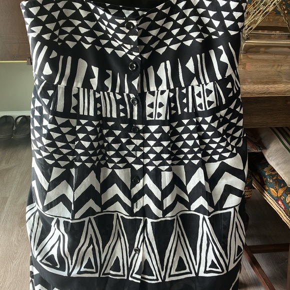 ISDA & CO Skirt Set - Picture 2 of 7